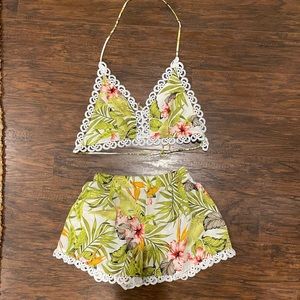 Tropical floral print set